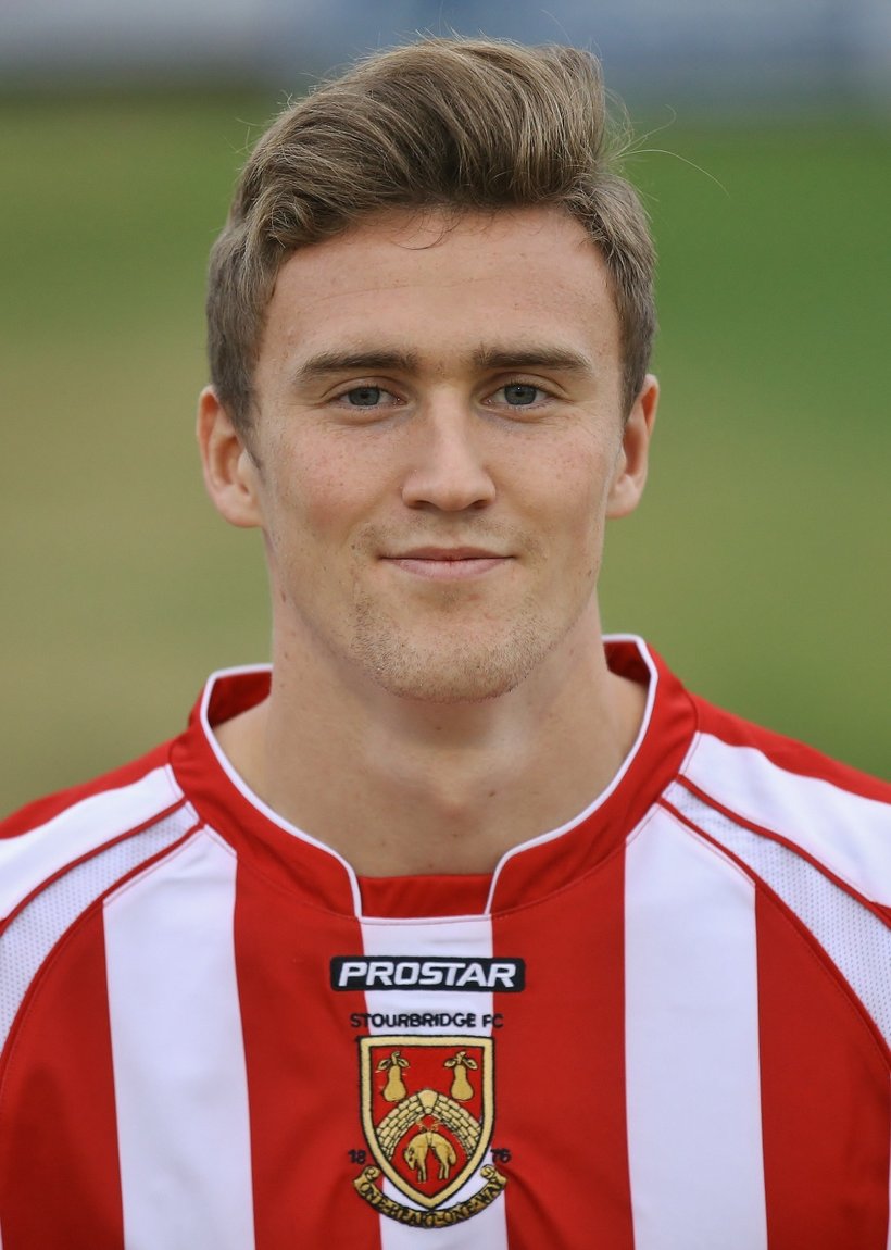 Dan Scarr Signs Contract News Stourbridge FC